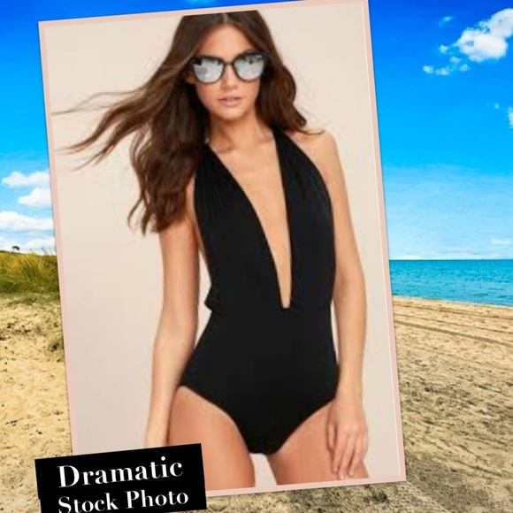 Sultry Dilemma-Free Swimsuit - Picture 2 of 4